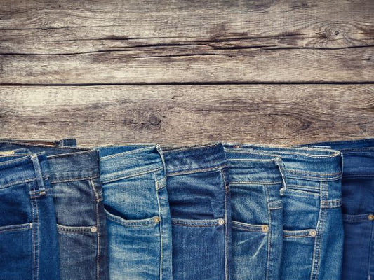 Die besten Jeans Looks für jeden Anlass