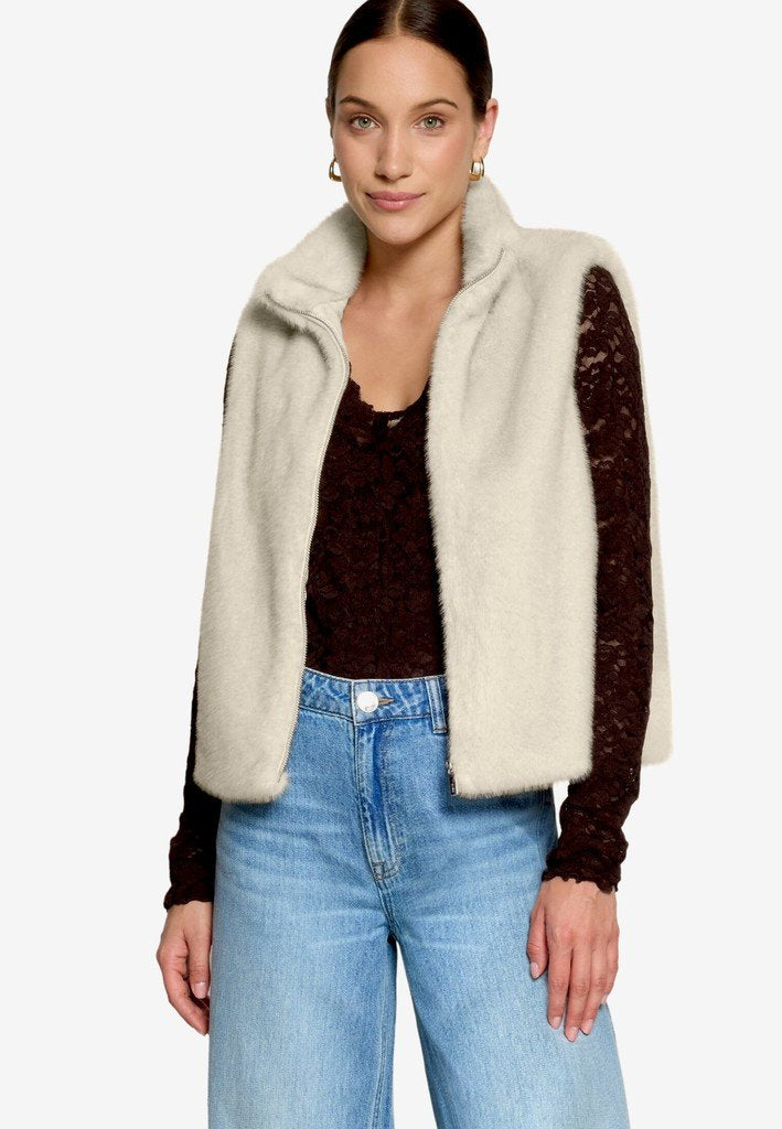 38_beige
