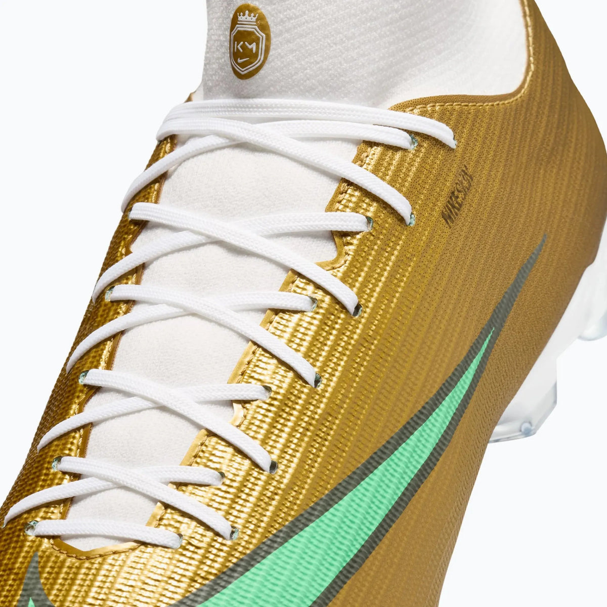 8_Gold