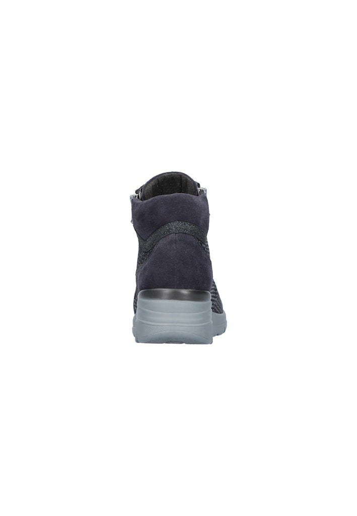 6_mittel_blau