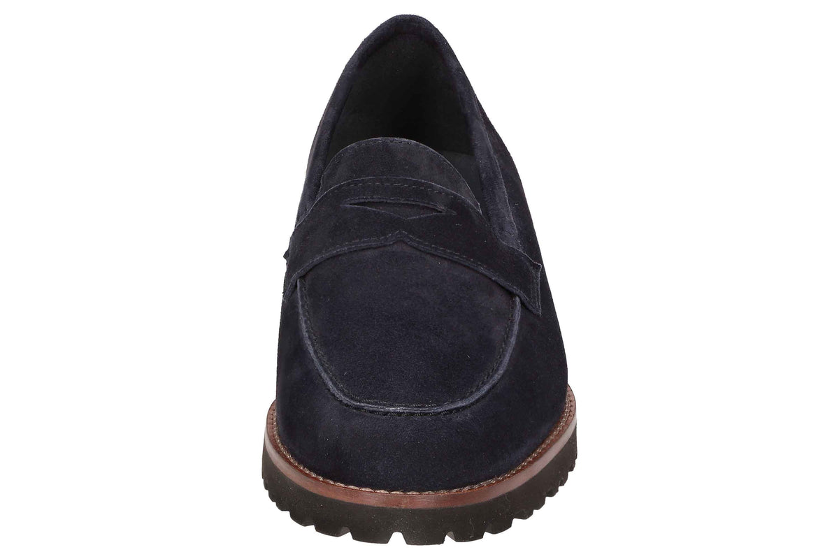 4,5