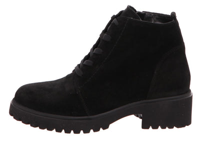 4,5