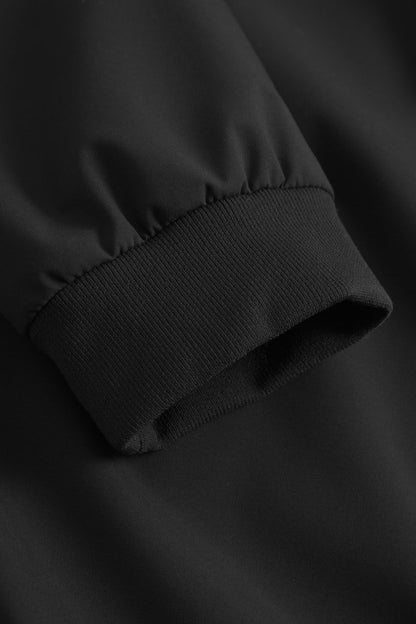 48_schwarz