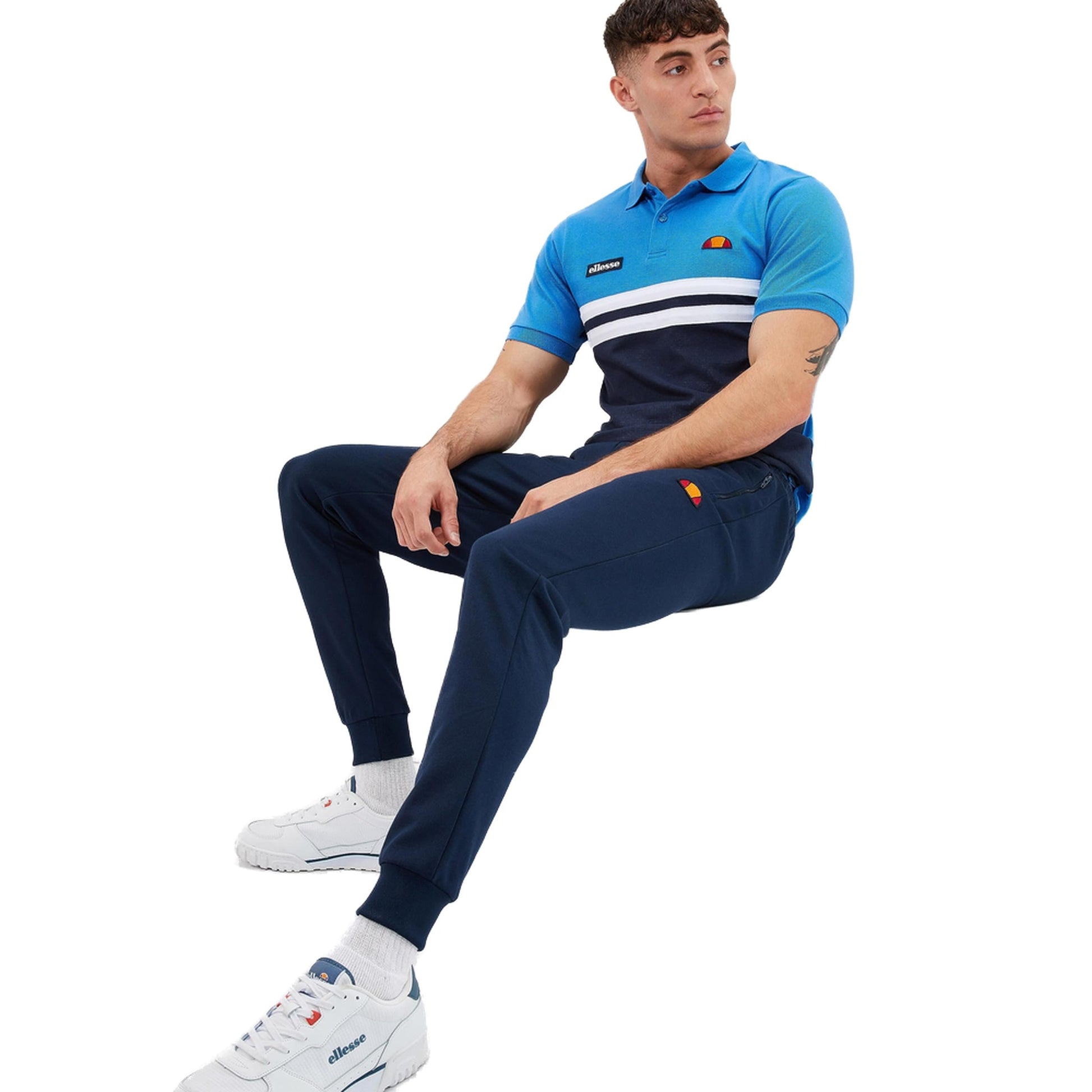 XS