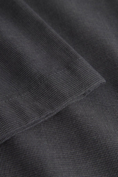 34/34_schwarz