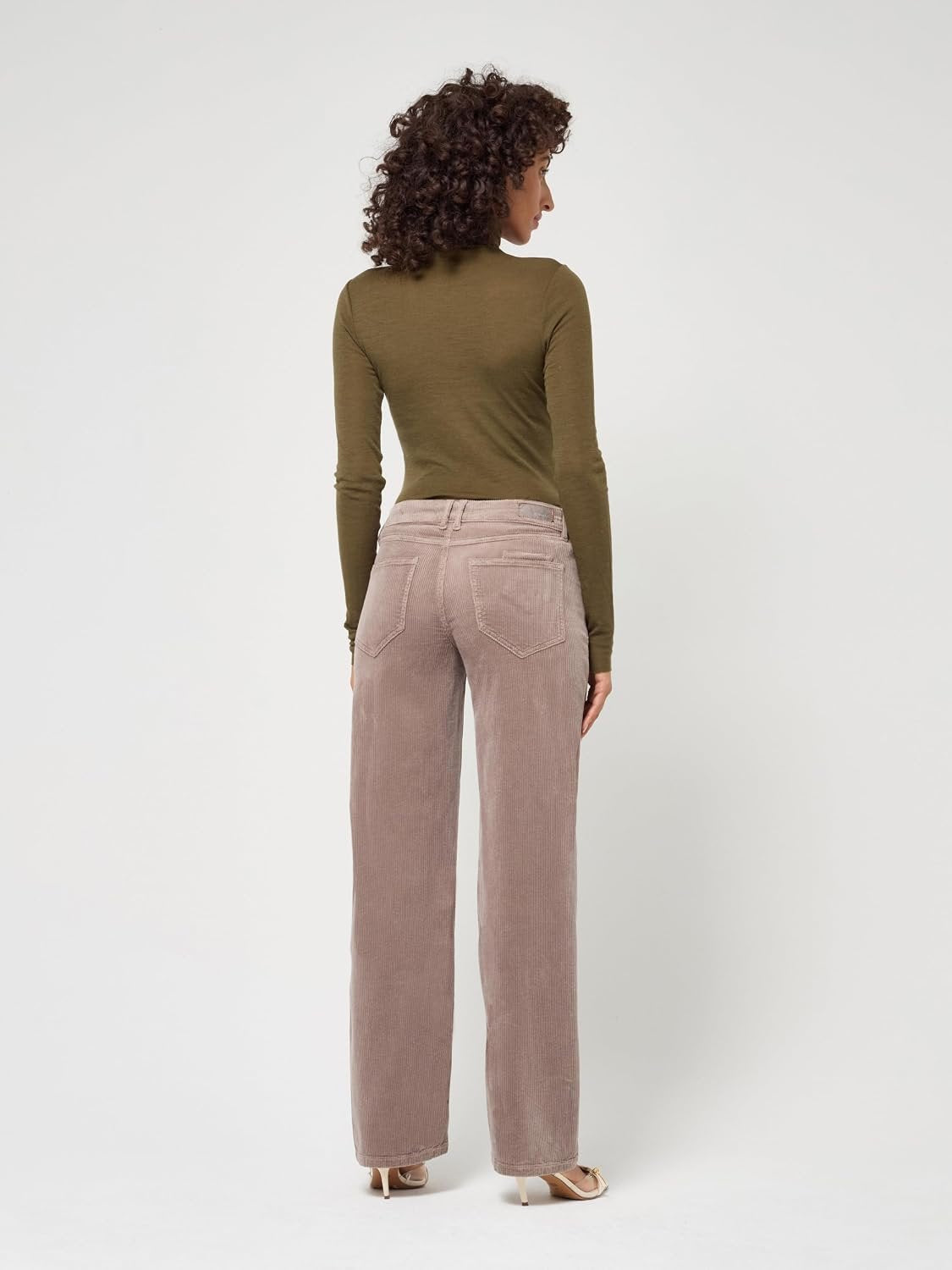 25_taupe