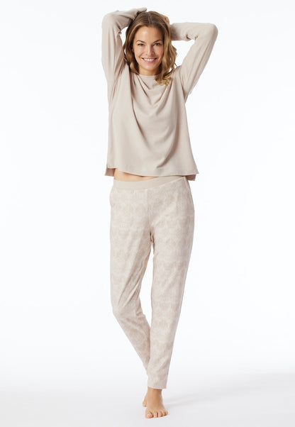 44_beige