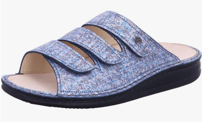 42_blau