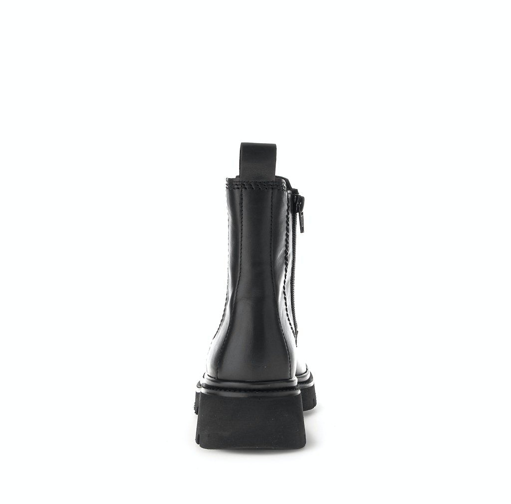 5,5_schwarz