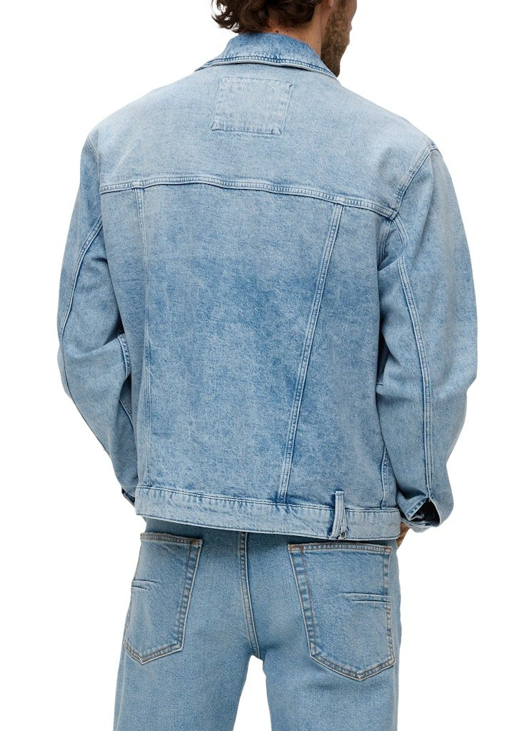 XL