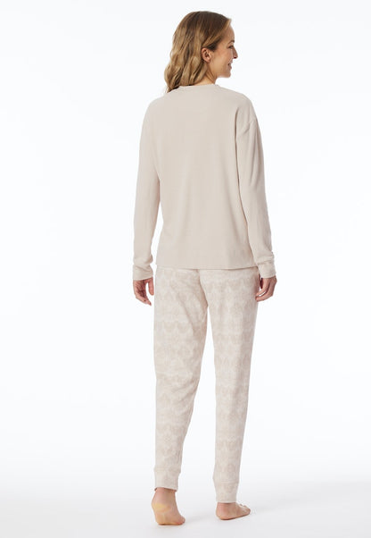 44_beige