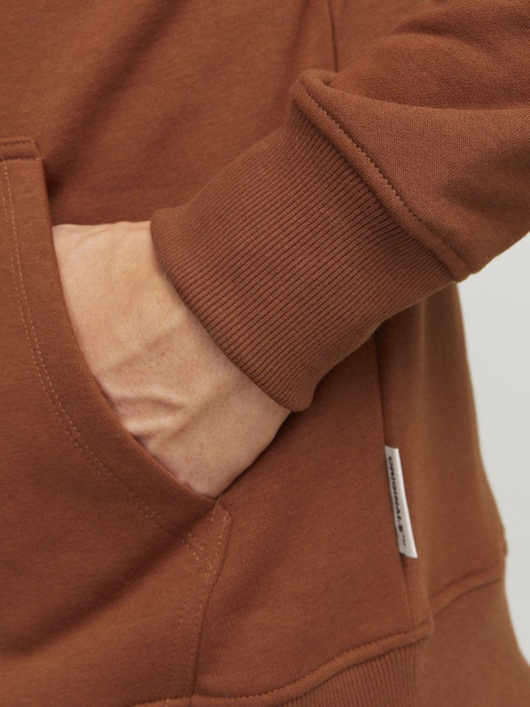 M_uni