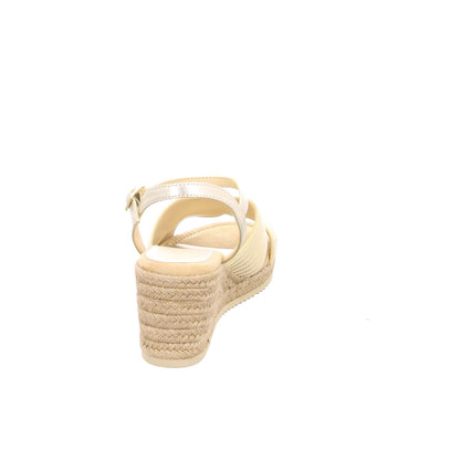 36_beige