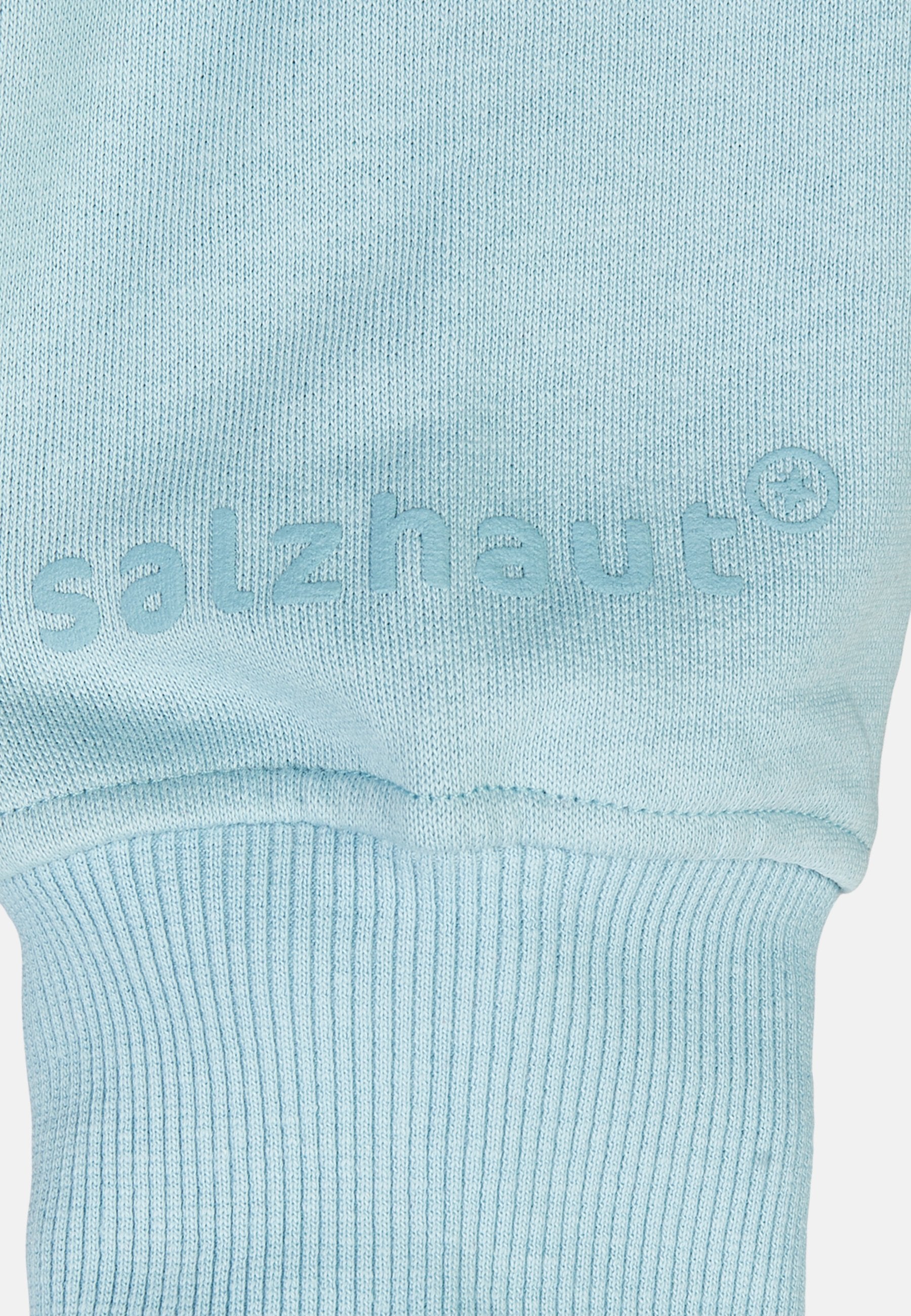 L_hellblau