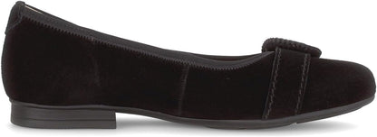 4,5_schwarz
